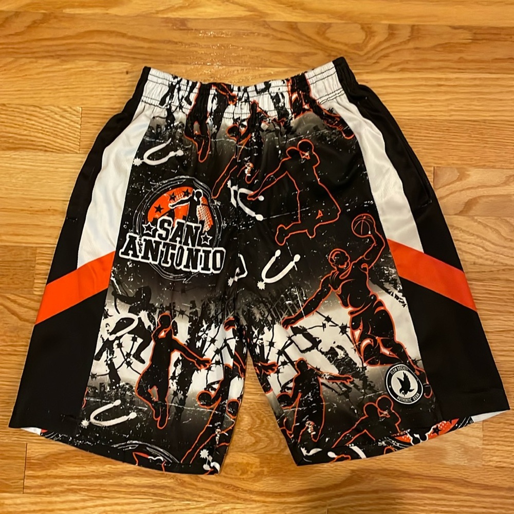 FLOW SOCIETY Flow Hoops San Antonio Spurs Basketball Shorts Youth Medium M